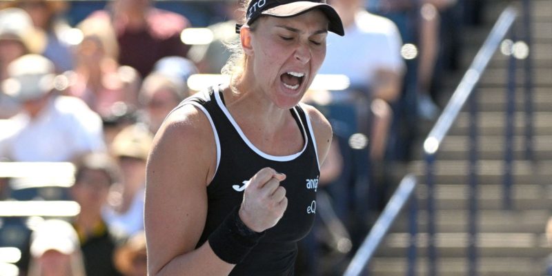 Bia Haddad supera a polonesa Iga Swiatek, atual número 1 do mundo