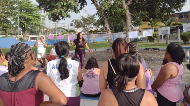 Campanha Agosto Lilás é tema de aula no projeto São Gonçalo em Movimento