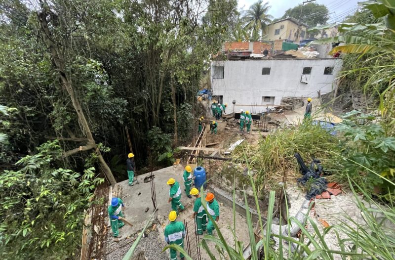 Prefeitura faz operação para demolir construções irregulares na comunidade Tavares Bastos em Laranjeiras – Prefeitura da Cidade do Rio de Janeiro