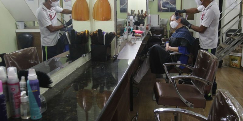 Setor de serviços cresceu de 0,7% em junho, aponta pesquisa