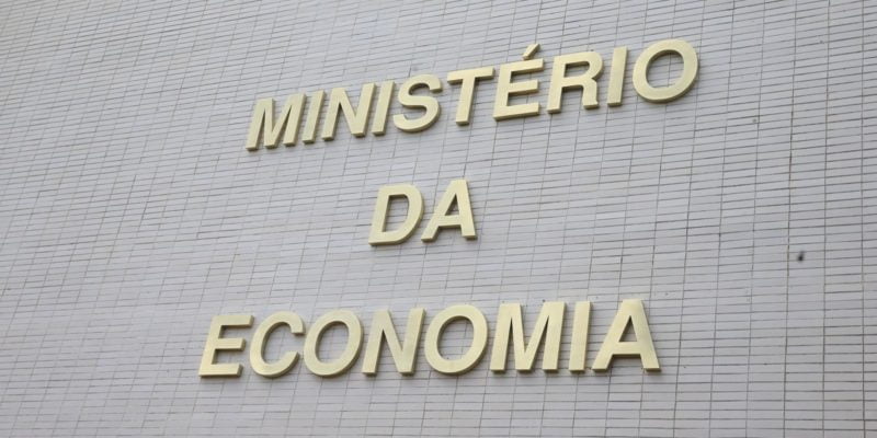 RJ e ES têm maiores altas na receita até o 3º bimestre
