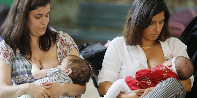 Condição de trabalho interfere na duração de aleitamento materno