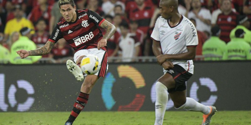 Athletico-PR e Flamengo decidem quem vai à semi da Copa do Brasil