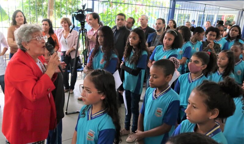 Escola em Guaxindiba recebe o nome de Marlene Salgado de Oliveira