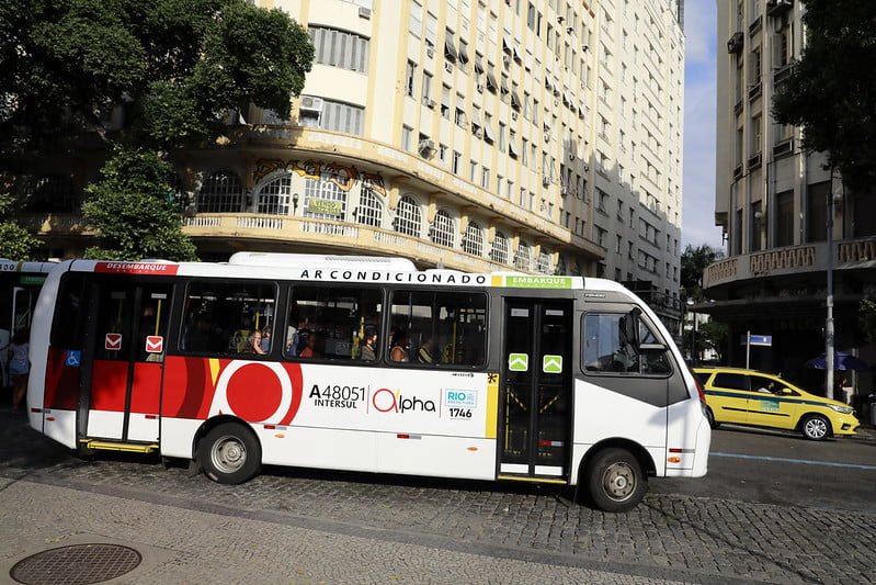 Mais uma linha de ônibus volta a operar na cidade – Prefeitura da Cidade do Rio de Janeiro