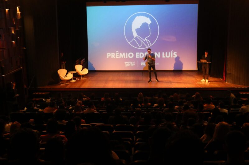 Secretaria da Juventude homenageia jovens cariocas com o 2° Prêmio Edson Luís  – Prefeitura da Cidade do Rio de Janeiro
