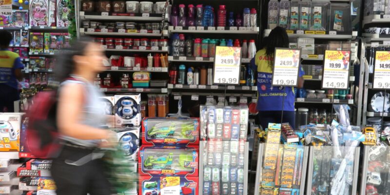 CNC: intenção de consumo das famílias cresce 1,4% em setembro