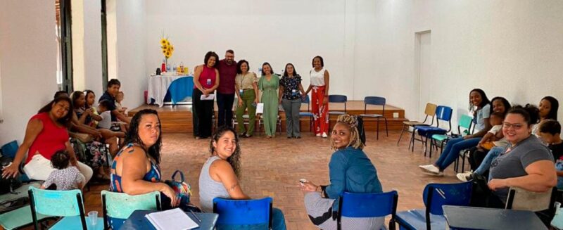 Assistência Social faz encontro com famílias acolhedoras