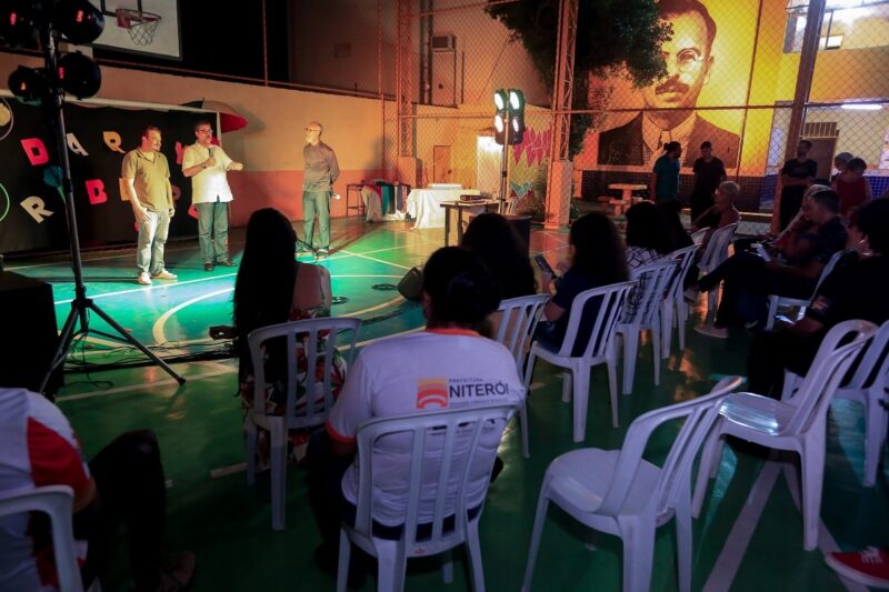 Sarau celebra centenário de Darcy Ribeiro em Niterói  – Prefeitura Municipal de Niterói