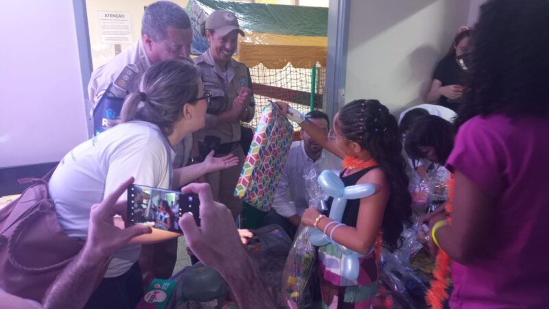 Inspetoria da Guarda Municipal participa de festa para crianças internadas no Hospital Municipal Salgado Filho – Prefeitura da Cidade do Rio de Janeiro