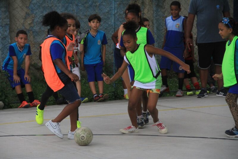 São Gonçalo oferece atividades esportivas no contraturno escolar