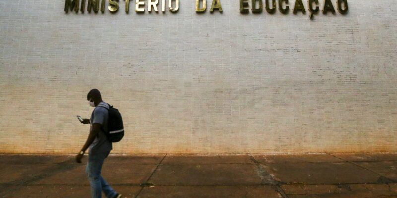 MEC cria grupo para detalhar tabela de pontos para o Enem
