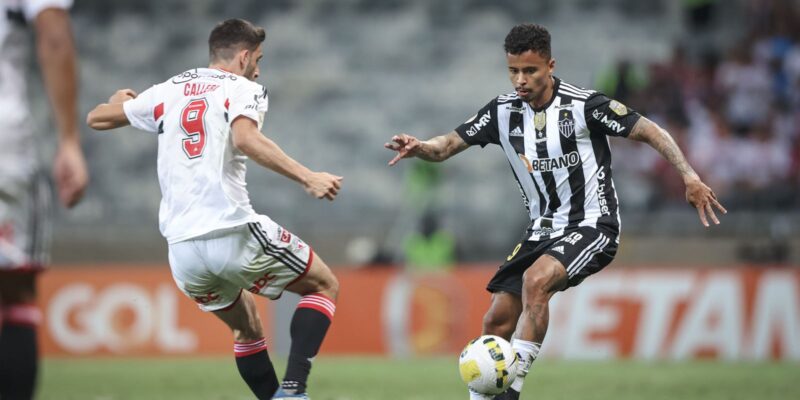 São Paulo e Atlético-MG se enfrentam no Morumbi