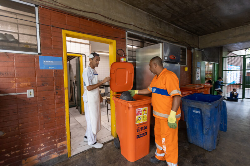Comlurb inicia programas que garantem o reaproveitamento de resíduos produzidos em escolas municipais – Prefeitura da Cidade do Rio de Janeiro
