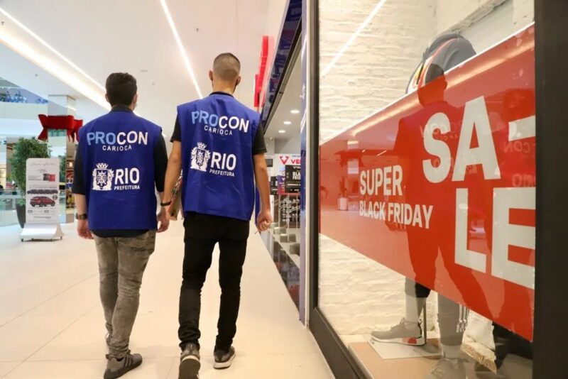 Procon Carioca relata que publicidade enganosa, oferta não cumprida e demora na entrega são as principais reclamações sobre a Black Friday – Prefeitura da Cidade do Rio de Janeiro