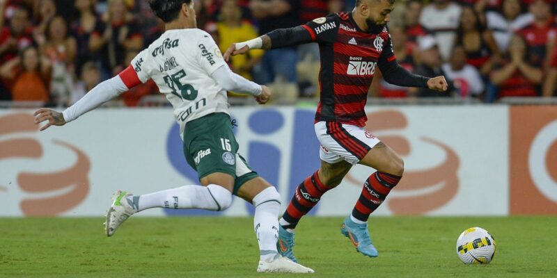 Flamengo e Palmeiras lideram lista de clubes com maior receita em 2022