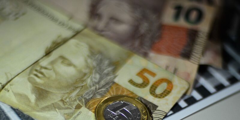 Atividade econômica cresce 2,41% no primeiro trimestre, informa BC