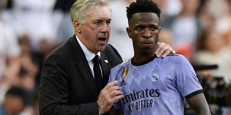 Ancelotti quer ações enérgicas contra racismo em estádios da Espanha