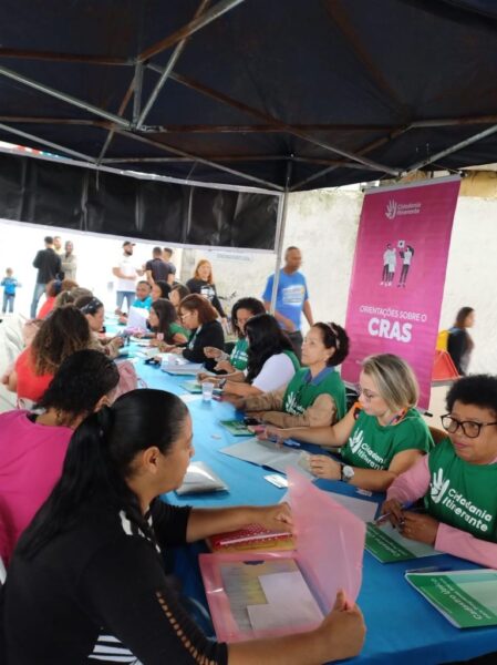 Cidadania Itinerante reúne mais de 300 pessoas