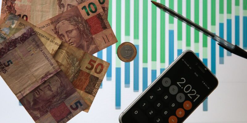 Contas públicas têm déficit de R$ 50,172 bilhões em maio