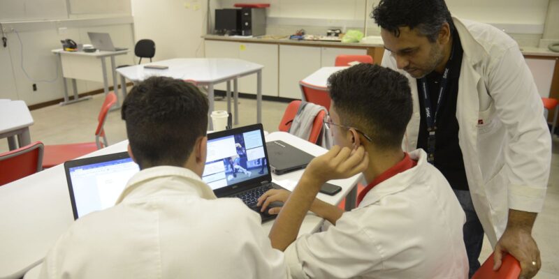 MEC inicia consulta pública virtual sobre reforma do ensino médio