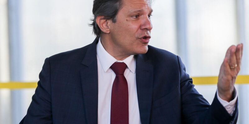 “Desaceleração da economia pelo BC chegou forte”, avalia Haddad