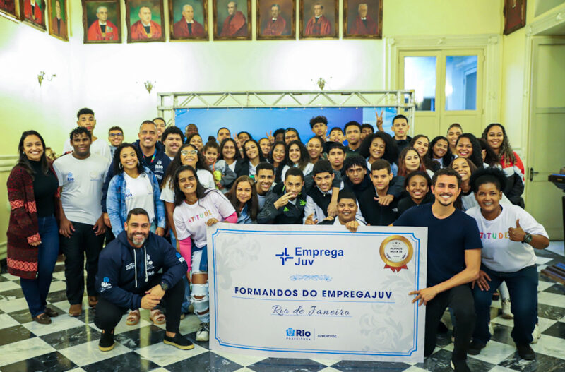Emprega JUV: 500 jovens de favelas do Rio concluem cursos de qualificação – Prefeitura da Cidade do Rio de Janeiro