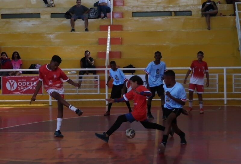 Finais do futsal agitam os Jogos Estudantis de São Gonçalo