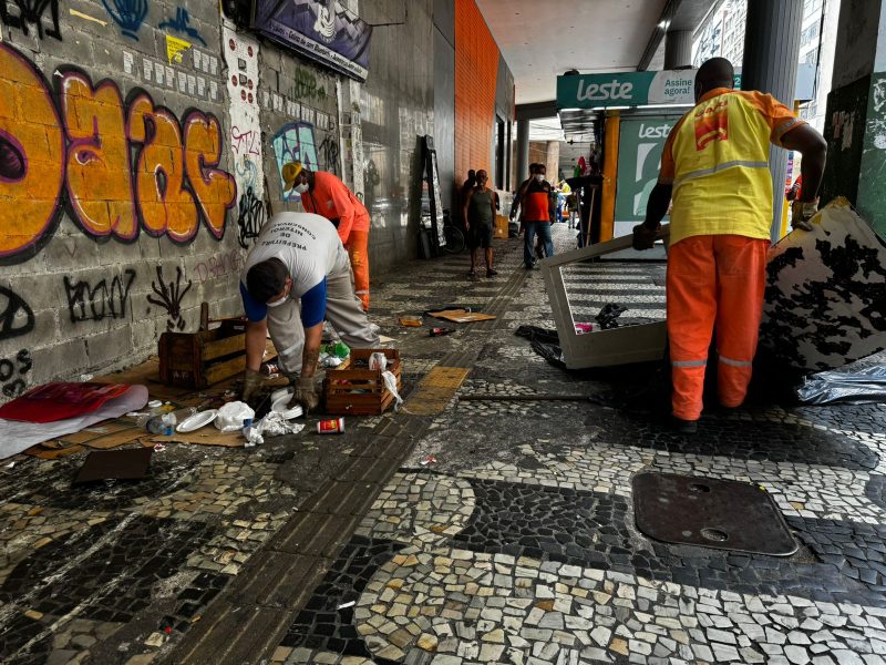 Prefeitura de Niterói retorna ao Centro para ação de zeladoria  – Prefeitura Municipal de Niterói