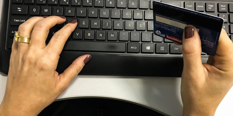 IBGE: país tem 2,1 milhões de trabalhadores por aplicativo