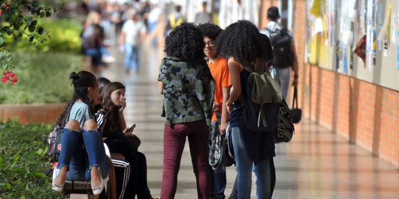 Edital vai selecionar cientistas negros e indígenas para pós-graduação