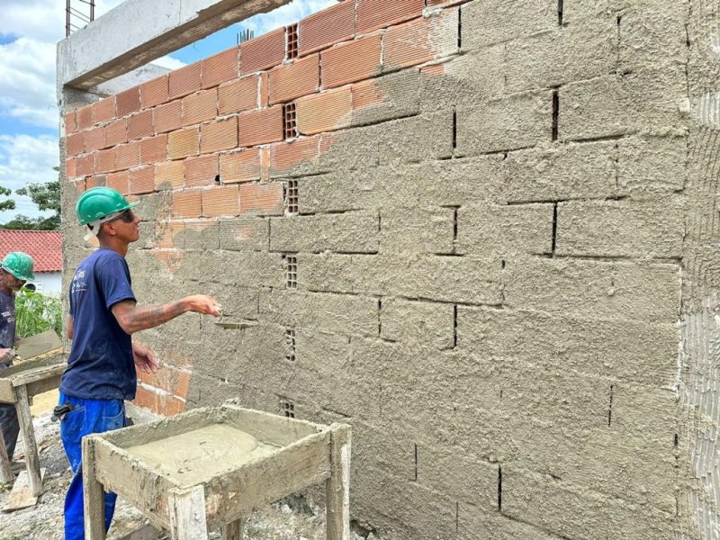 São Gonçalo acelera obras de duas novas creches
