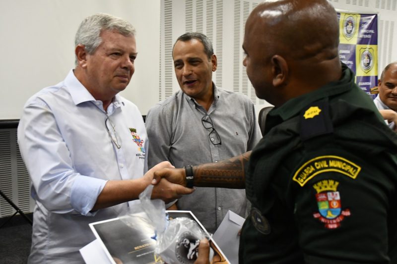 Guarda Municipal de Niterói premia agentes que se destacaram ao longo de 2023 – Prefeitura Municipal de Niterói