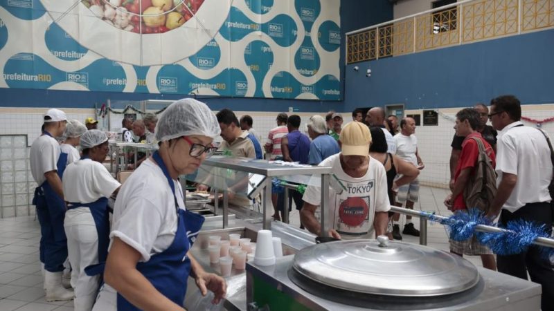 Restaurantes populares administrados pela Prefeitura terão almoço especial de Natal – Prefeitura da Cidade do Rio de Janeiro