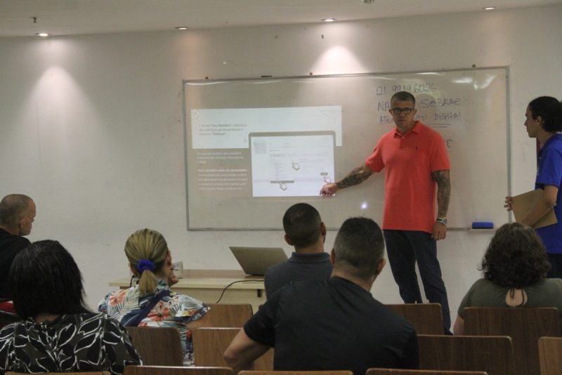 São Gonçalo faz palestra com orientação a microempreendedores