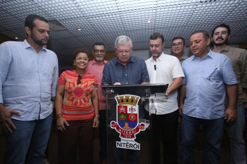 Prefeitura de Niterói assina Protocolo de Intenções com a EMBRATUR no MAC  – Prefeitura Municipal de Niterói