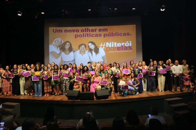 Prefeitura de Niterói abre Festival Mulher com premiação de servidoras – Prefeitura Municipal de Niterói