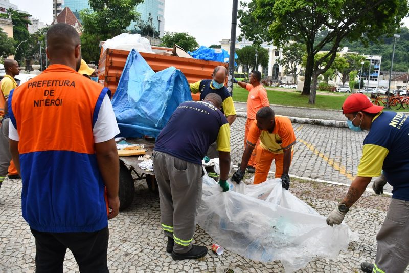 Prefeitura de Niterói realiza ação de zeladoria no Centro, Boa Viagem, Ingá e Icaraí – Prefeitura Municipal de Niterói
