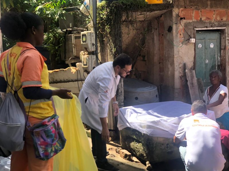 Prefeitura realiza mutirão contra Aedes aegypti na Grota – Prefeitura Municipal de Niterói