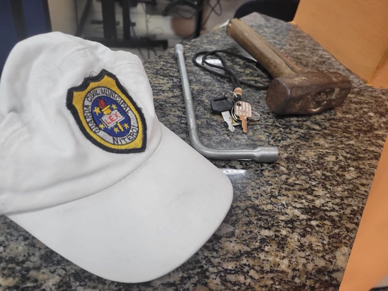 Guardas Municipais de Niterói interceptam grupo que furtava motocicletas em Icaraí – Prefeitura Municipal de Niterói