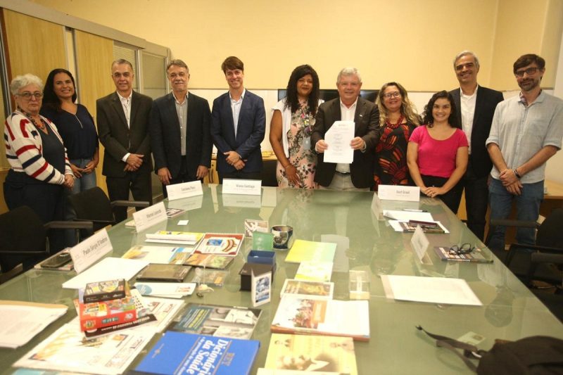 Prefeitura de Niterói firma convênio com a Fiocruz para elaboração do Programa de Educação Climática do município