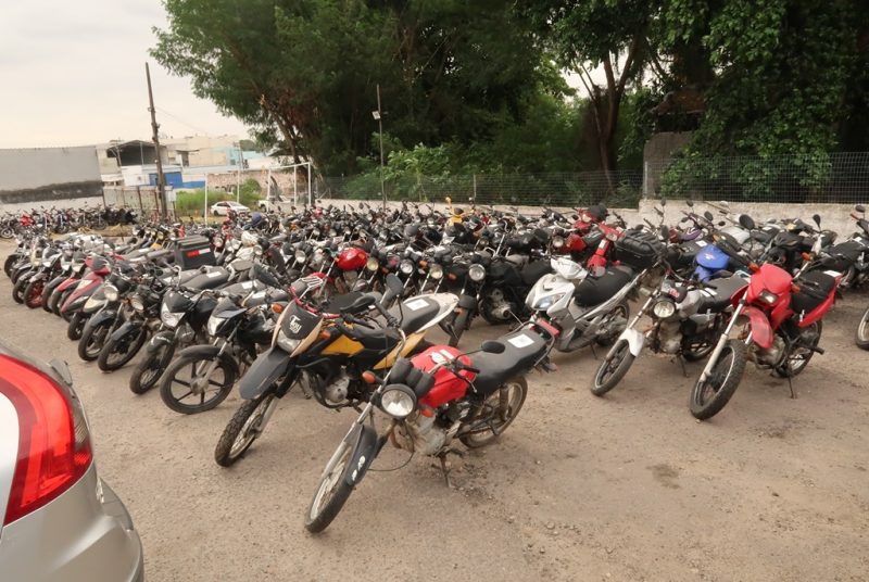 Transportes realiza leilão de veículos no dia 14 de maio