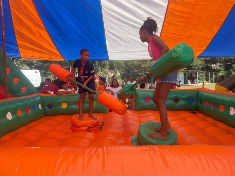 Caravana de Arte e Lazer leva diversão para mais de 500 crianças em Maria Paula