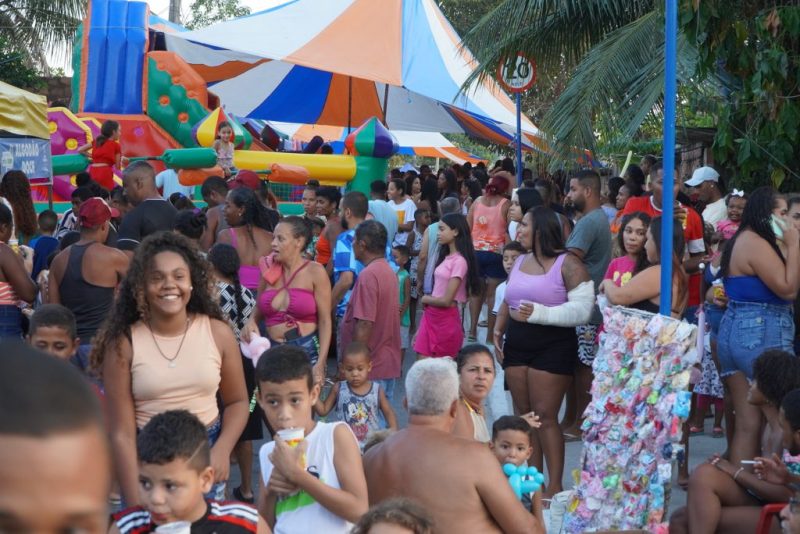 Moradores do Pacheco comemoram entrega de obras
