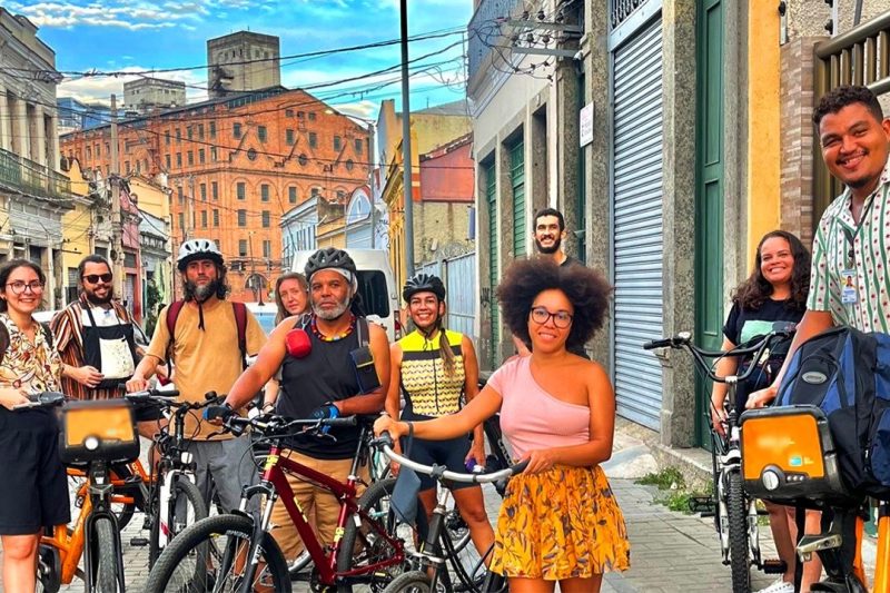 Passeio ciclístico pela região da Pequena África marca programação do Movimento Maio Amarelo – Prefeitura da Cidade do Rio de Janeiro