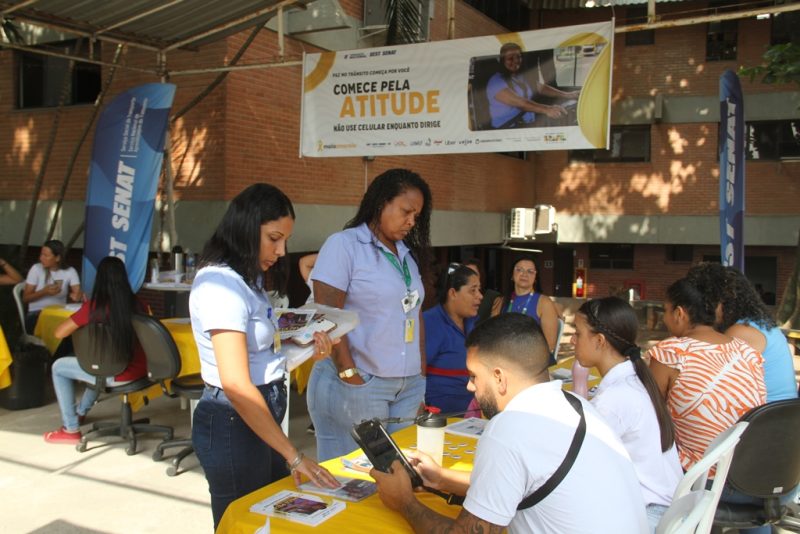 São Gonçalo conscientiza rodoviários em ação do Maio Amarelo