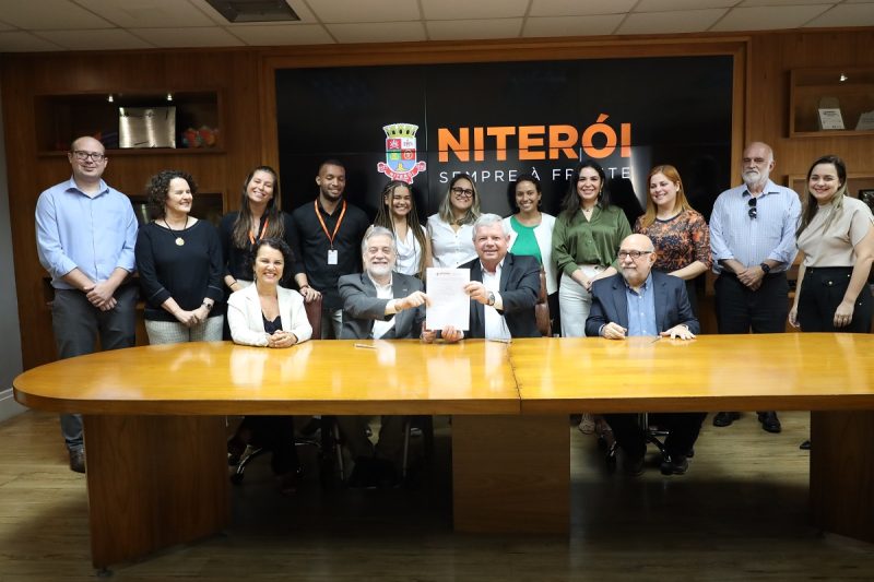 Prefeitura de Niterói assina parceria para incubação de empresas com a UFF – Prefeitura Municipal de Niterói
