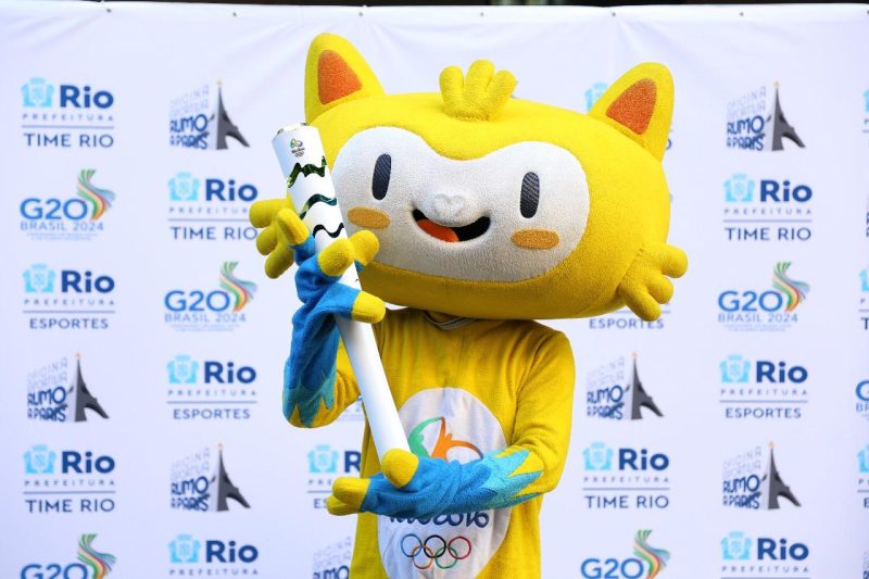 Oficina esportiva promove atividades olímpicas e aproxima população de atletas do Time Rio, às vésperas da Olimpíada – Prefeitura da Cidade do Rio de Janeiro