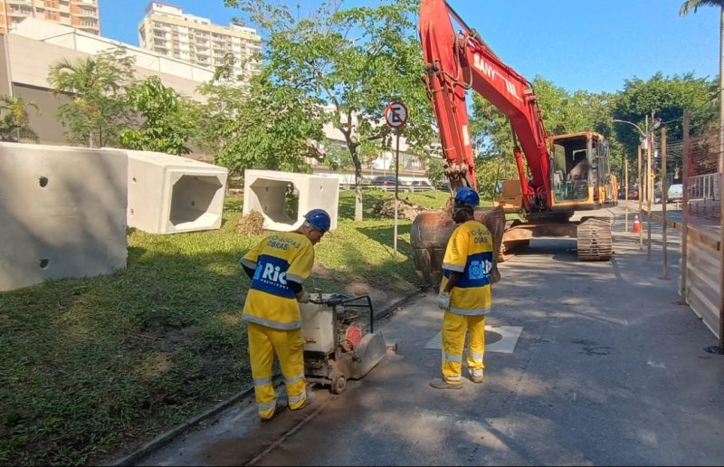 Prefeitura do Rio realiza obra de drenagem na Estrada da Gávea, em São Conrado – Prefeitura da Cidade do Rio de Janeiro