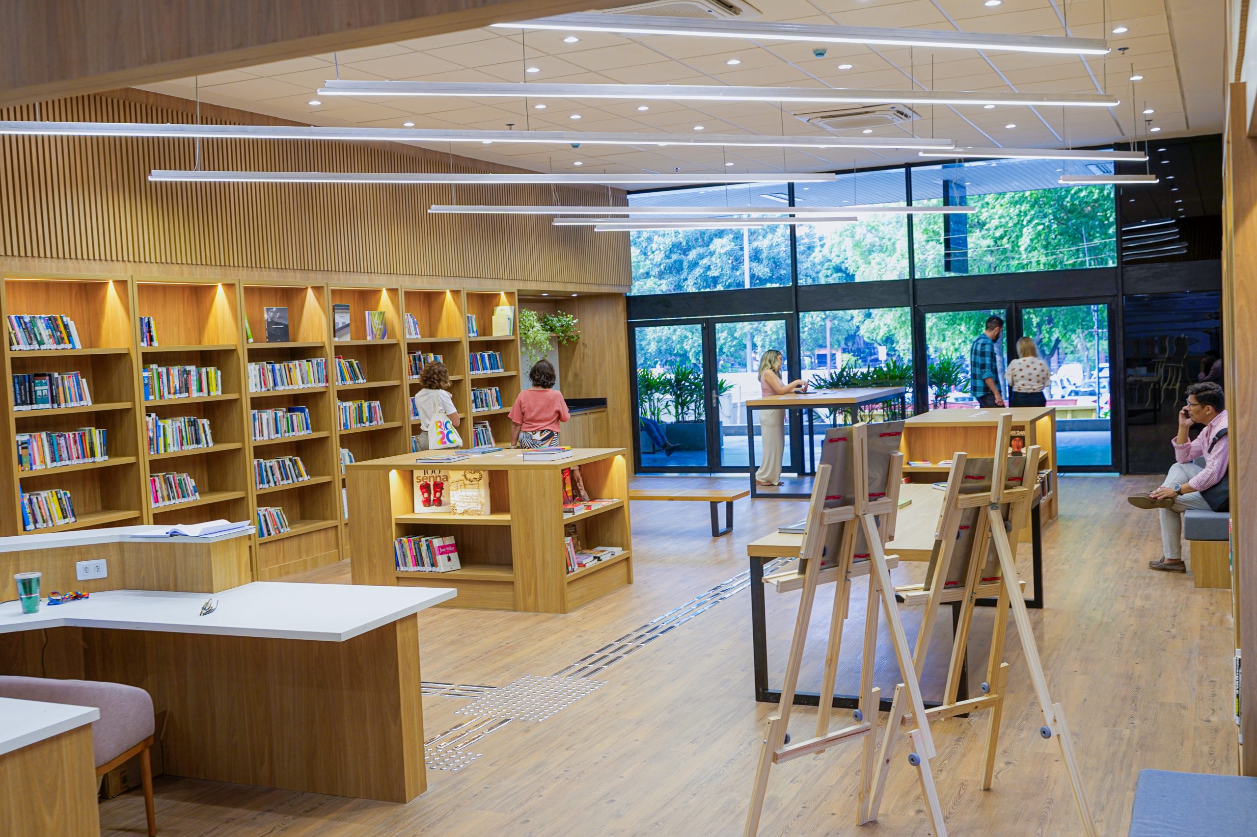 Primeira romancista brasileira dá nome à biblioteca inaugurada na sede da Prefeitura do Rio – Prefeitura da Cidade do Rio de Janeiro